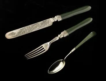 Image: Cutlery Set [Knife, fork and spoon], in presentation box.