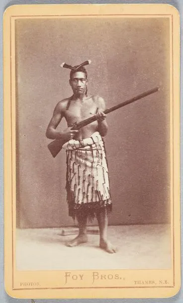 Image: Maori man holding a musket