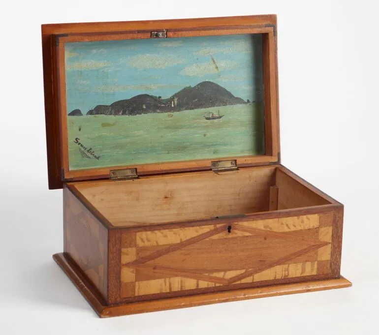 Image: Box