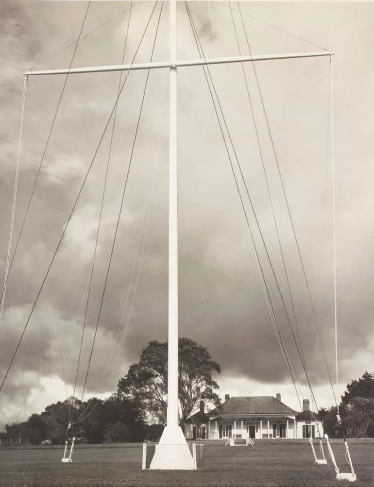 Image: Flagpole, Treaty of Waitangi