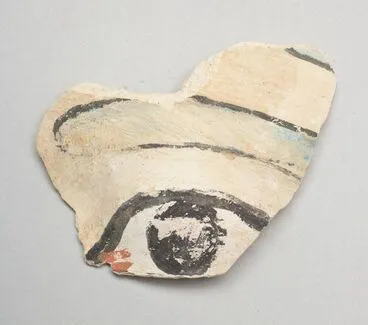 Image: Painted 'eye' fragment