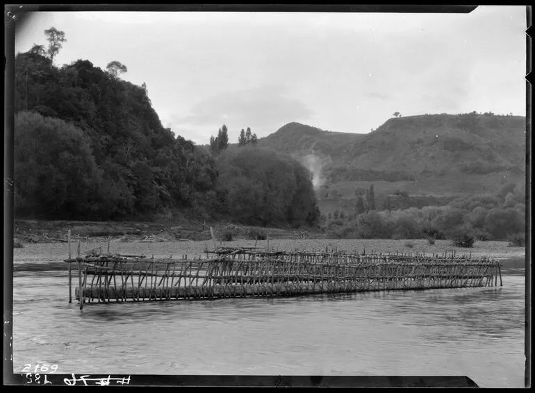Image: Pa Tuna or Eel Weir