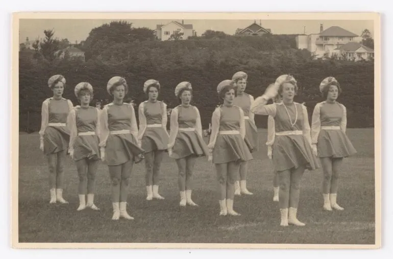 Image: Majorettes marching