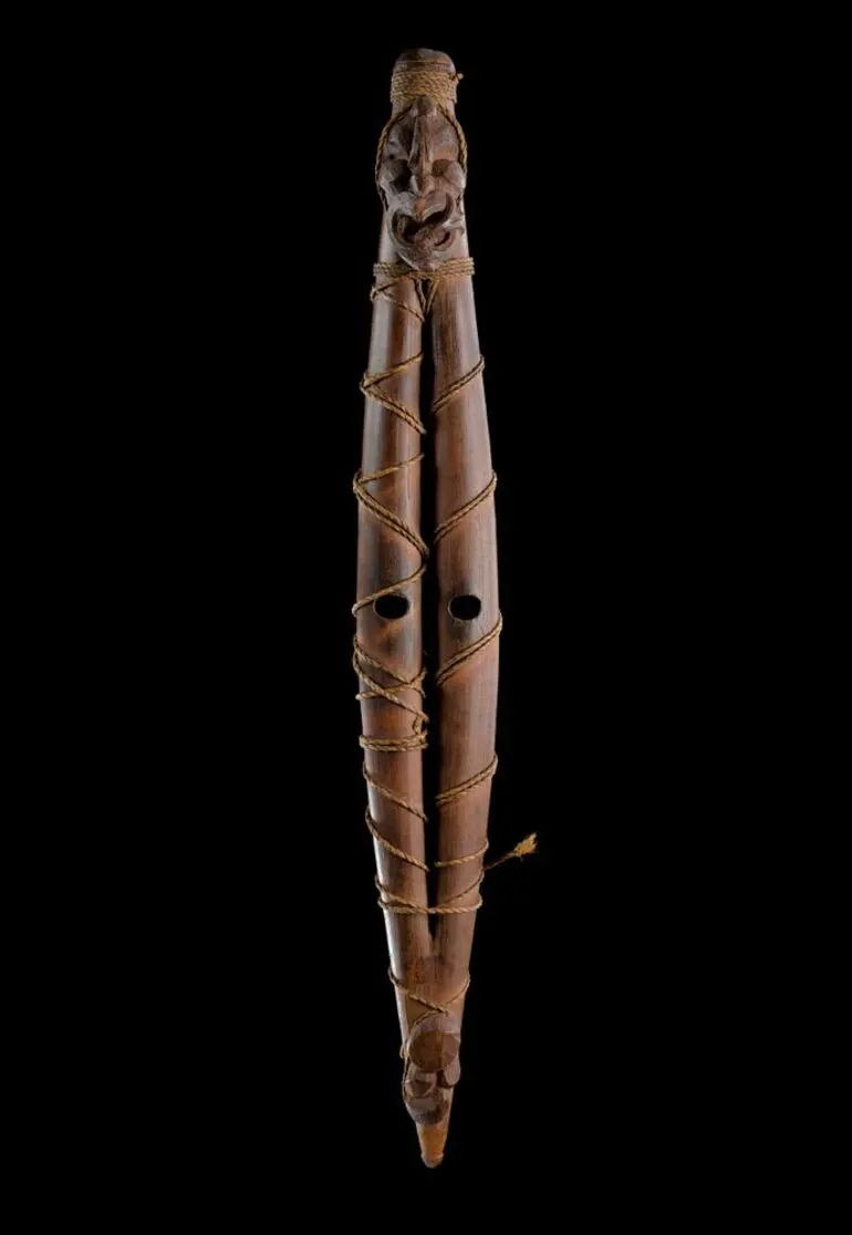 Image: Pūtōrino (bugle flute)