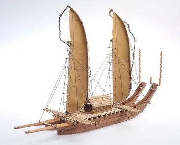 Image: Model Tipaerua (sailing canoe)