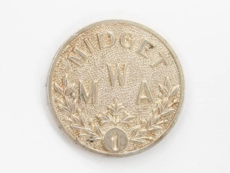 Image: Wellington Marching Association Button: Midget