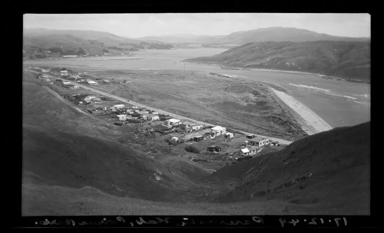 Image: Paremata Flat, Porirua harbour