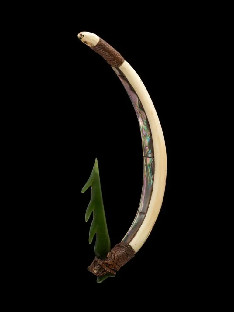 Image: Pā Kahawai (trolling lure)