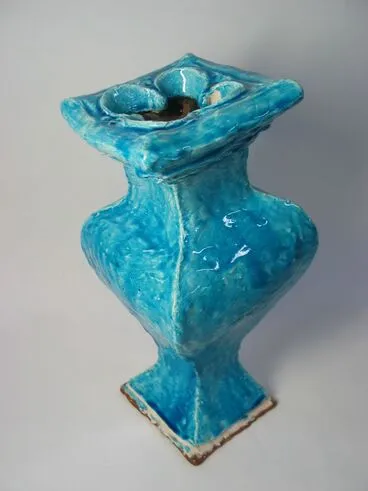 Image: Blue vase [3]