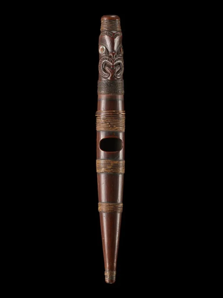 Image: Pūtōrino (bugle flute)