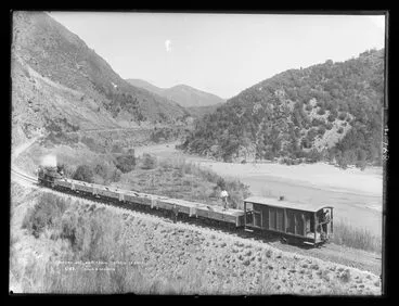 Image: Patent Ballast Train, Otago Central