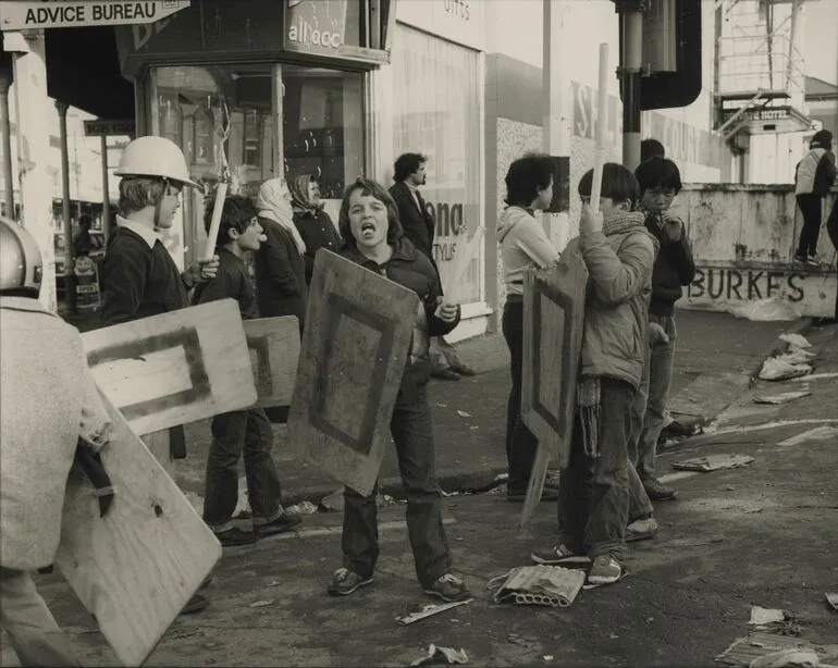 Image: After the march, Riddiford St, Newtown, Wellington, 20 August