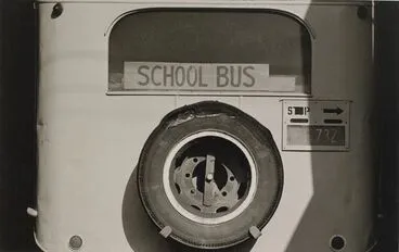 Image: Bus, Coromandel
