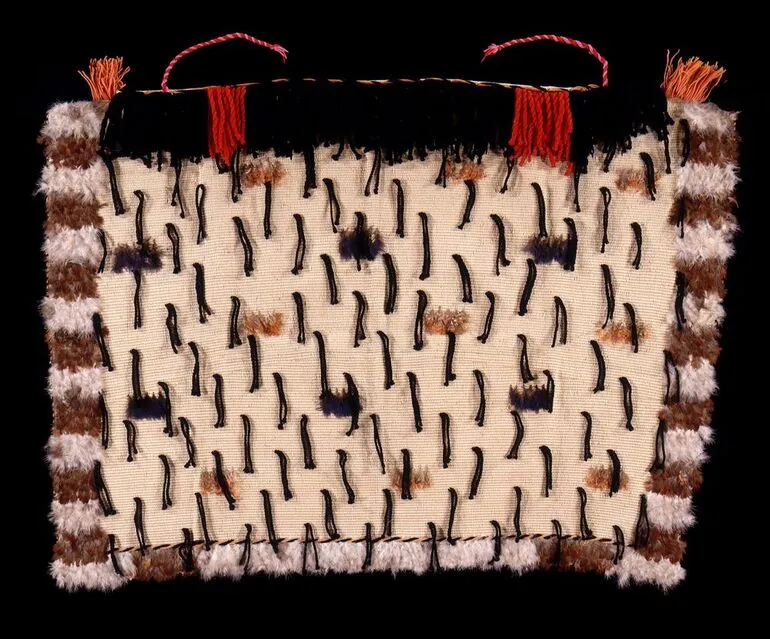 Image: Korowai (cloak)
