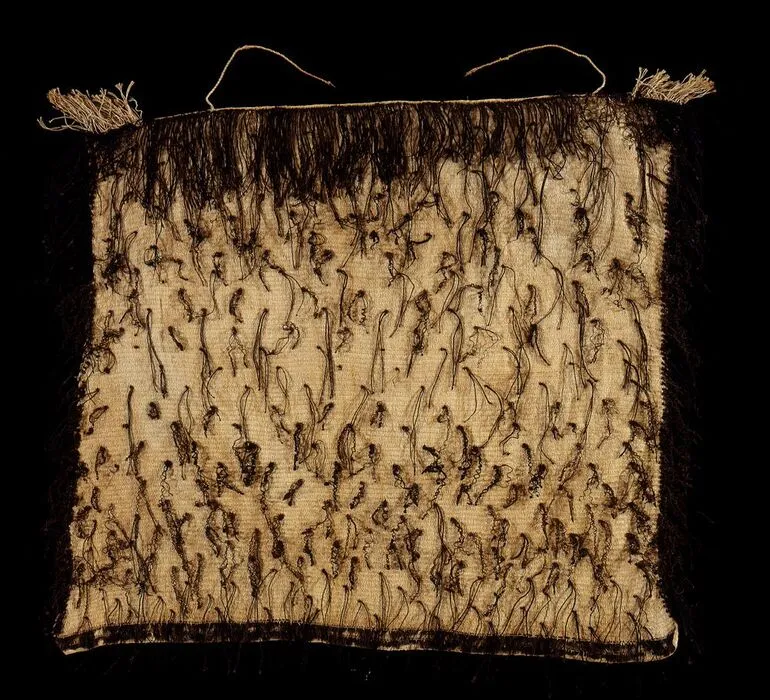 Image: Korowai kārure (cloak)