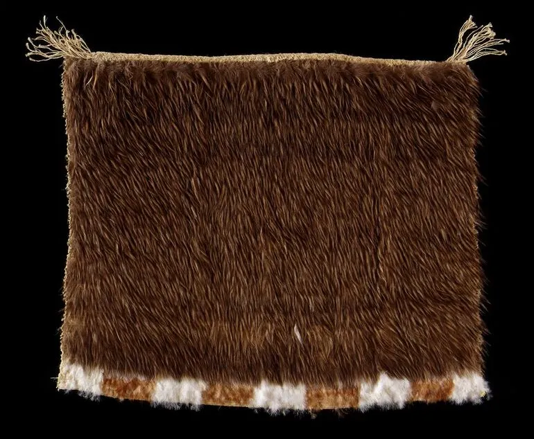 Image: Kahu kiwi (kiwi feather cloak)