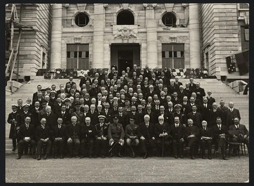 Image: Group on Parliament steps, Wellington, including the Prince of Wales