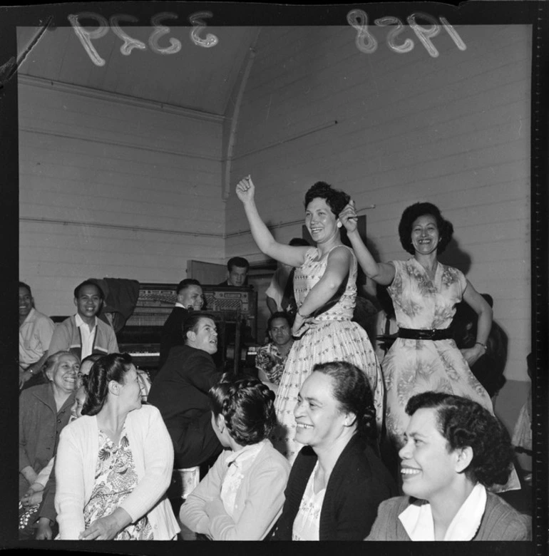 Image: Cook Island women dancing, location unknown