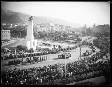 Image: Michael Joseph Savage's funeral procession, Lambton Quay, Wellington
