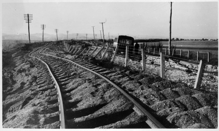 Image: The Napier-Gisborne railway line after the 1931 Hawke's Bay earthquake