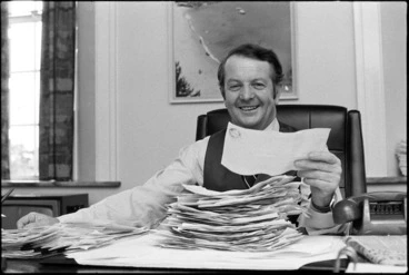 Image: Bill Rowling with telegrams