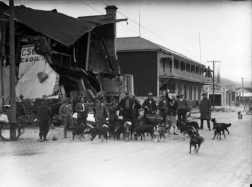Image: Dave Oxnam and others, feeding stray dogs after the 1929 Murchison earthquake