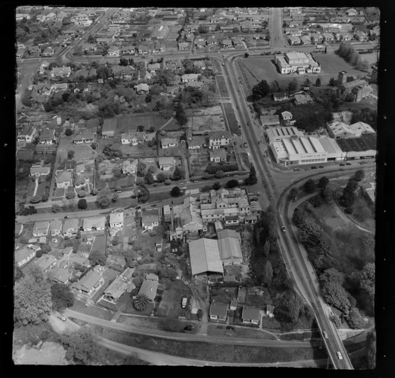 Image: C L Innes and Company Limited and Waikato Breweries Limited, Hamilton