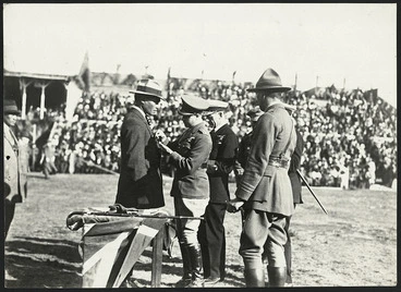 Image: Edward prince of Wales presenting medals, Rotorua, New Zealand