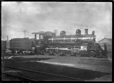 Image: Ud Class steam locomotive, New Zealand Railways no 464, 4-6-0 type