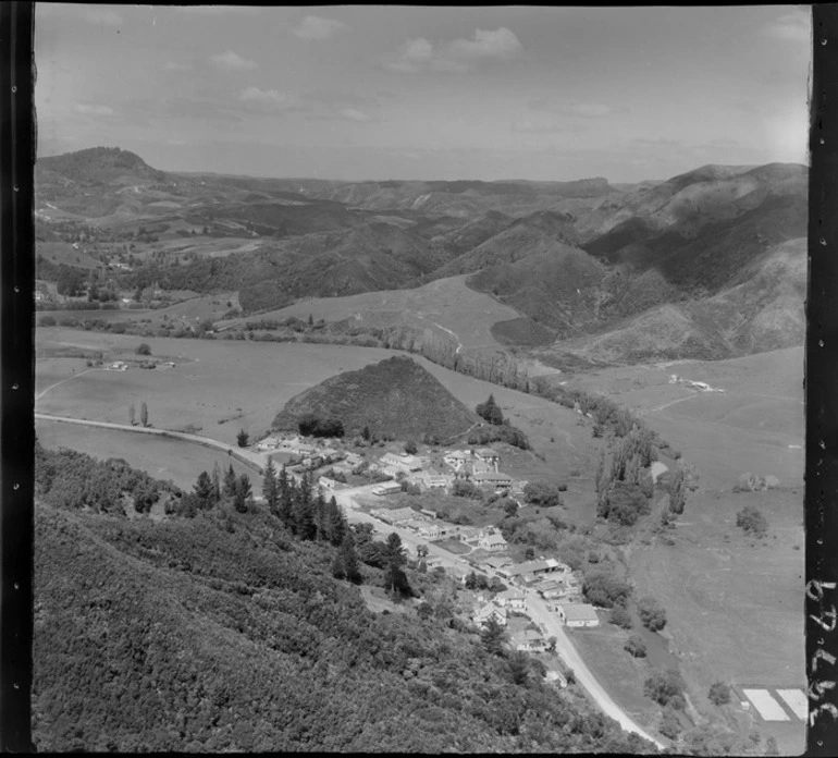 Image: Kaeo, Northland, includes township, roads, housing and farmland