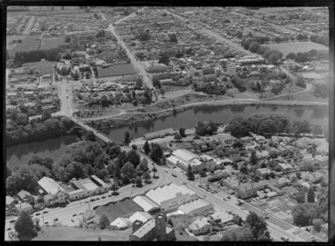 Image: C L Innes and Company Limited and Waikato Breweries Limited, Hamilton, including Waikato River