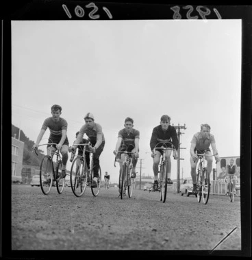 Image: Unidentified male cyclists, Petone, Lower Hutt