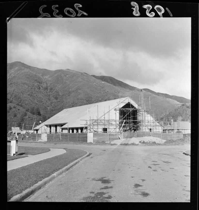 Image: A modern Maori meeting house being constructed at Waiwhetu, Lower Hutt