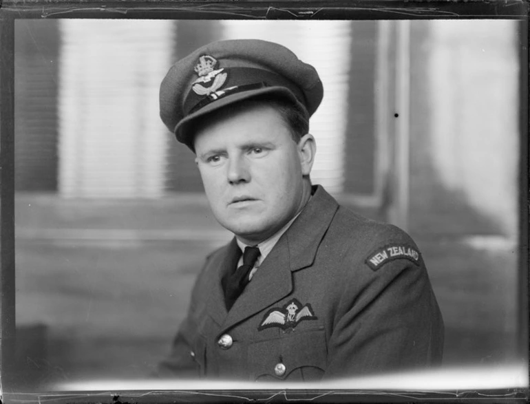 Image: Portrait of Squadron Leader GA 'Bill' Delves