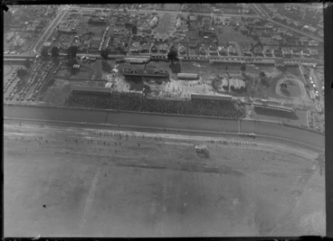 Image: Avondale, Auckland, showing crowds at Avondale Racecourse, and bordering houses