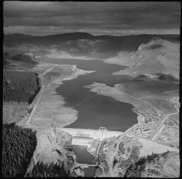 Image: Aerial view of Whakamaru Hydro dam and lake, New Zealand