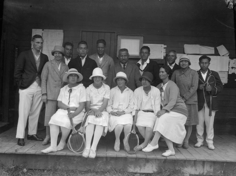 Image: Maori group including Apirana Ngata and female tennis players