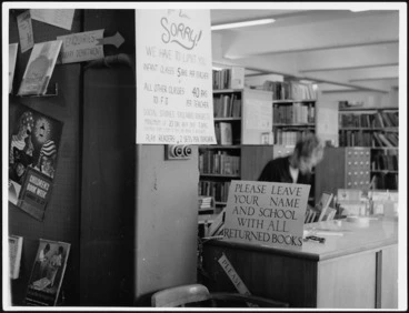 Image: Interior view of the School Library Service, Auckland