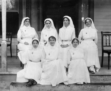 Image: Nurses in Apia, Samoa, during World War I