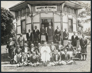 Image: Tamasese and his committee outside the Mau office at Vaimoso