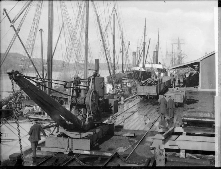 Image: Town wharf, Wanganui, with crane in foreground