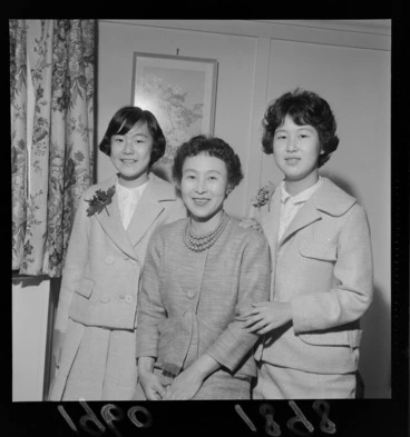 Image: Portrait of Mrs J Ohkuna with her two teenage daughters, probably inside their home