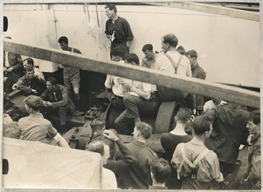 Image: Political meeting on board the `Tainui.'