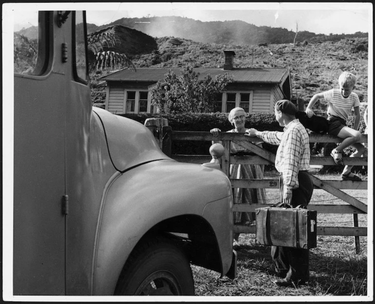 Image: Book bag delivered by the New Zealand Country Library Service