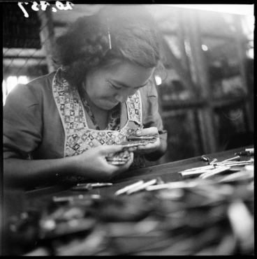Image: Woman working in a munitions factory in Hamilton during World War 2