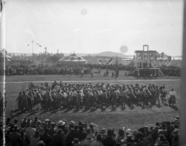 Image: Group in Rotorua performing a haka during the visit of Edward, Prince of Wales, in 1920