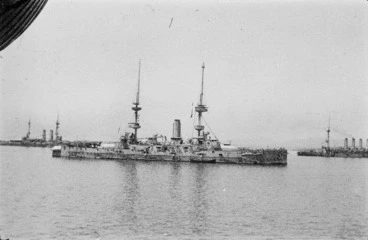 Image: British warships, Gallipoli, Turkey