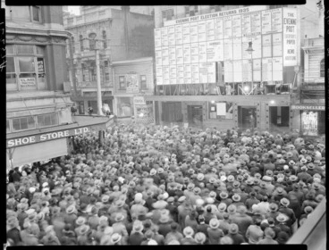 Image: Election night crowds outside the Evening Post building, Willis Street, Wellington