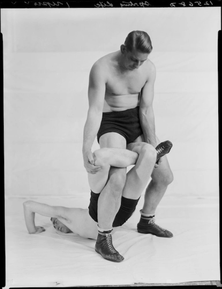 Image: Lofty Blomfield demonstrating a wrestling hold