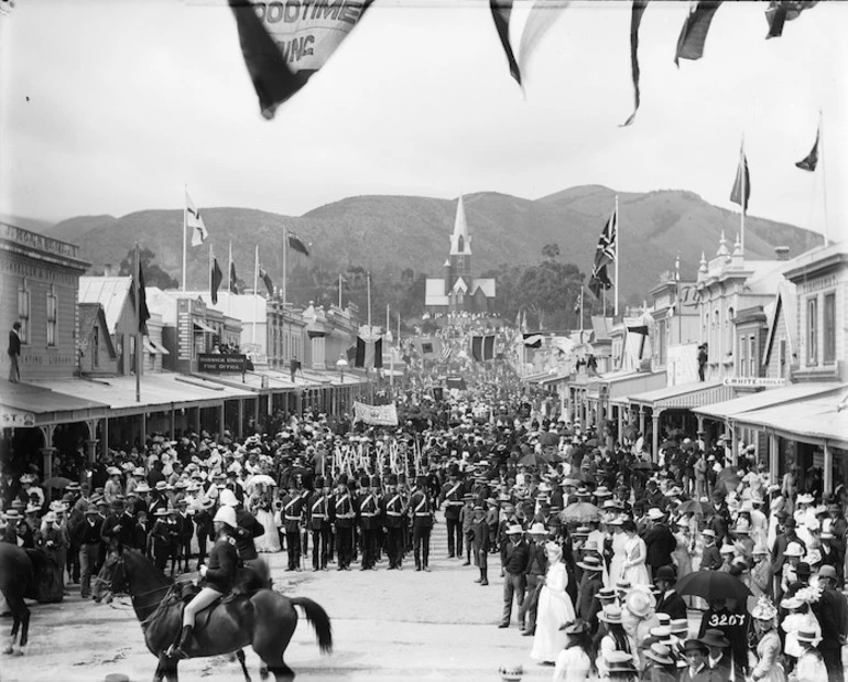 Image: Procession celebrating Queen Victoria's Golden Jubilee, Trafalgar Street, Nelson